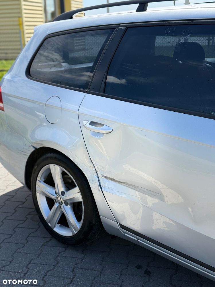 Volkswagen Passat 1.6 TDI Comfortline - 11