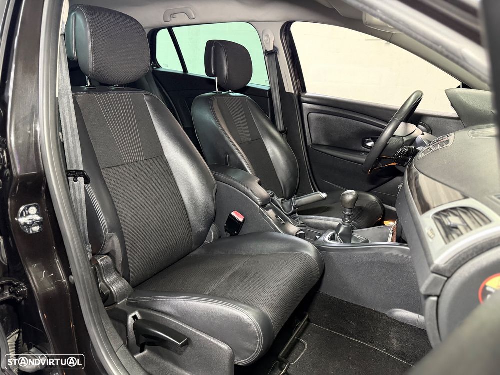 Renault Mégane Sport Tourer ENERGY dCi 110 Start & Stopp Dynamique - 11
