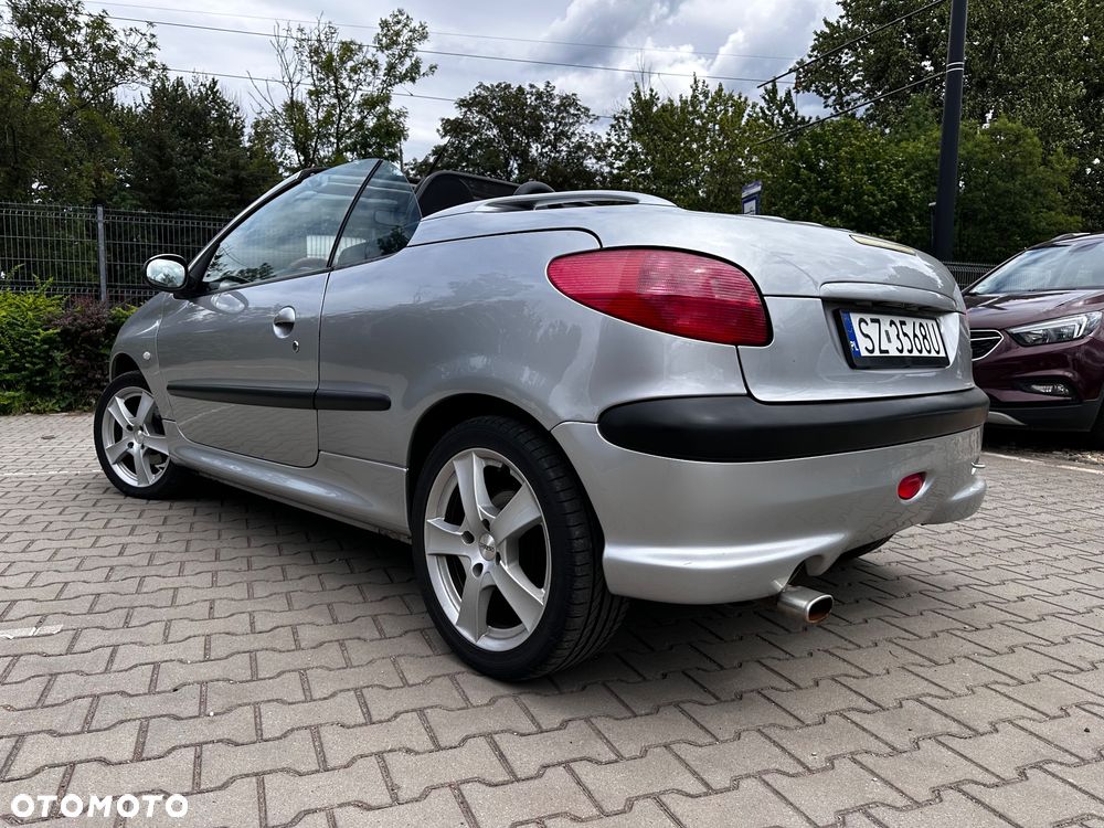 Peugeot 206 CC 135 Sport - 12