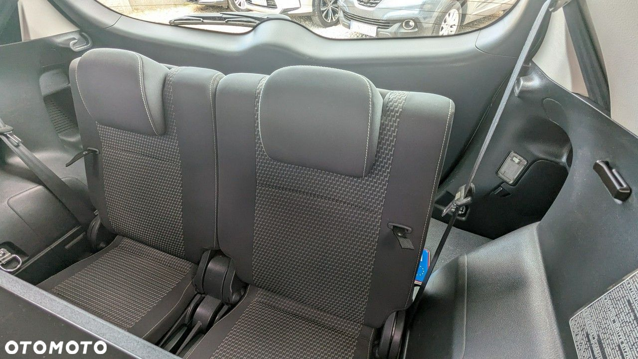 Toyota Verso - 29