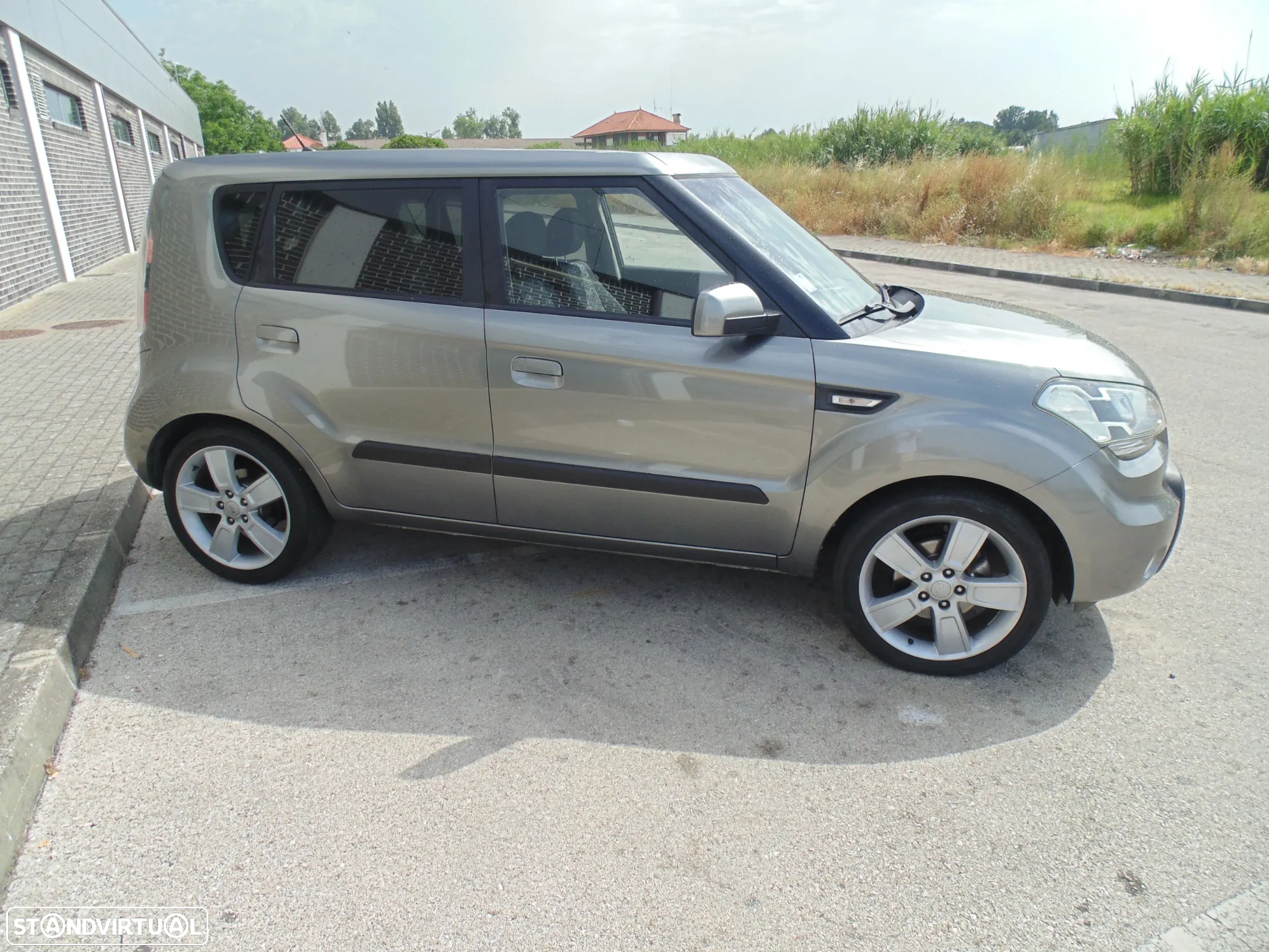 Kia Soul 1.6 CRDi TX - 8