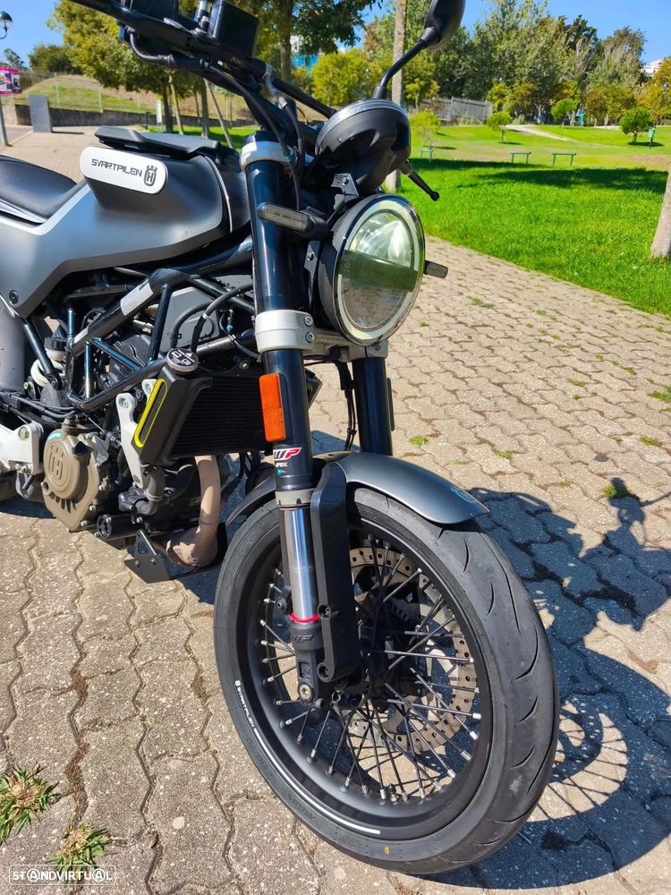 Husqvarna Svartpilen 125 - 6