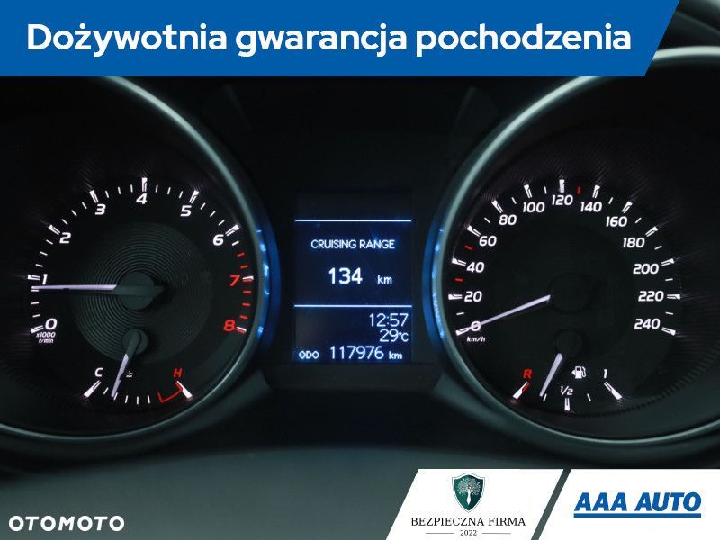 Toyota Avensis - 10