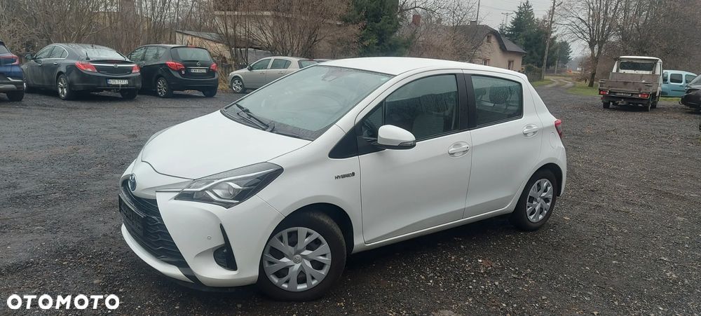 Toyota Yaris - 1