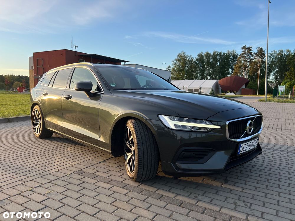 Volvo V60 D3 Momentum Pro - 17