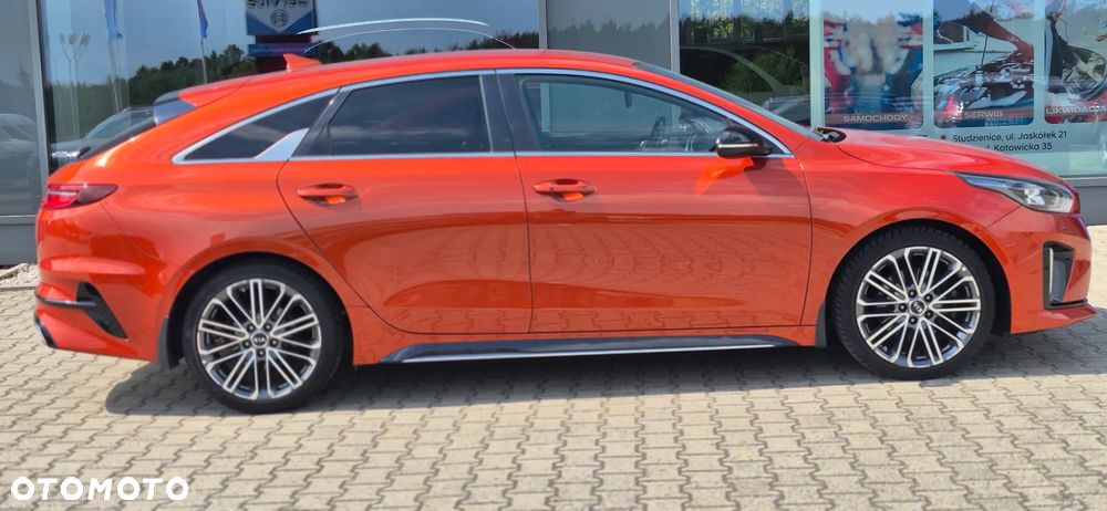 Kia ProCeed - 5