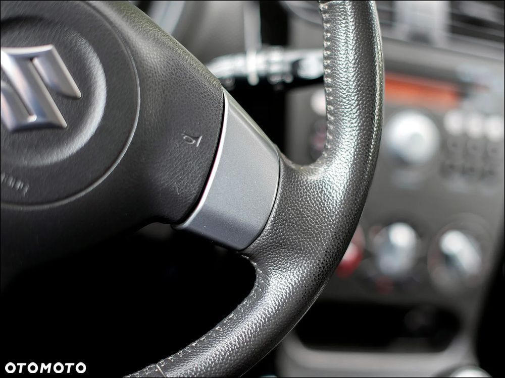 Suzuki Splash - 20