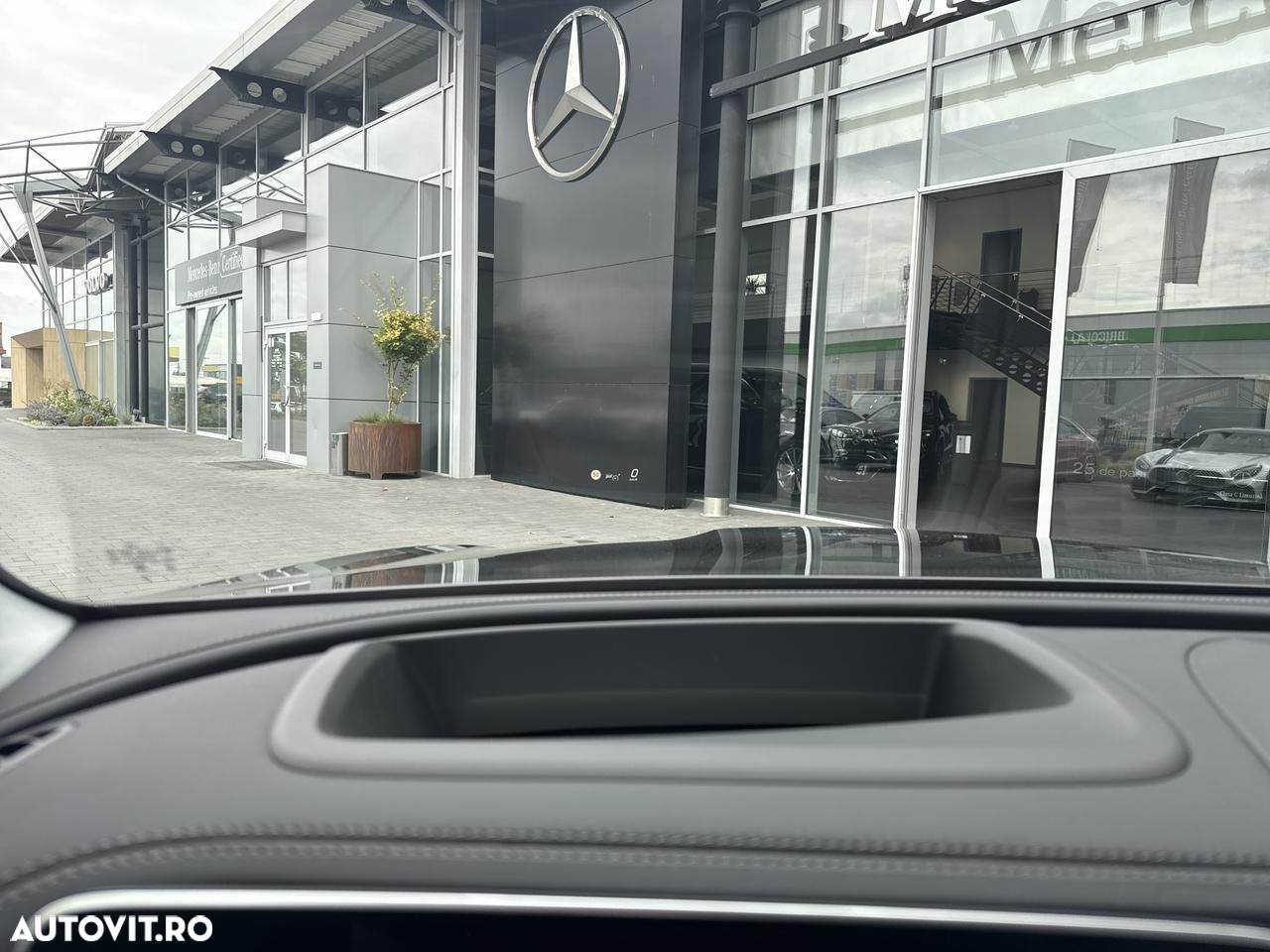 Mercedes-Benz GLC 300 e 4MATIC - 19