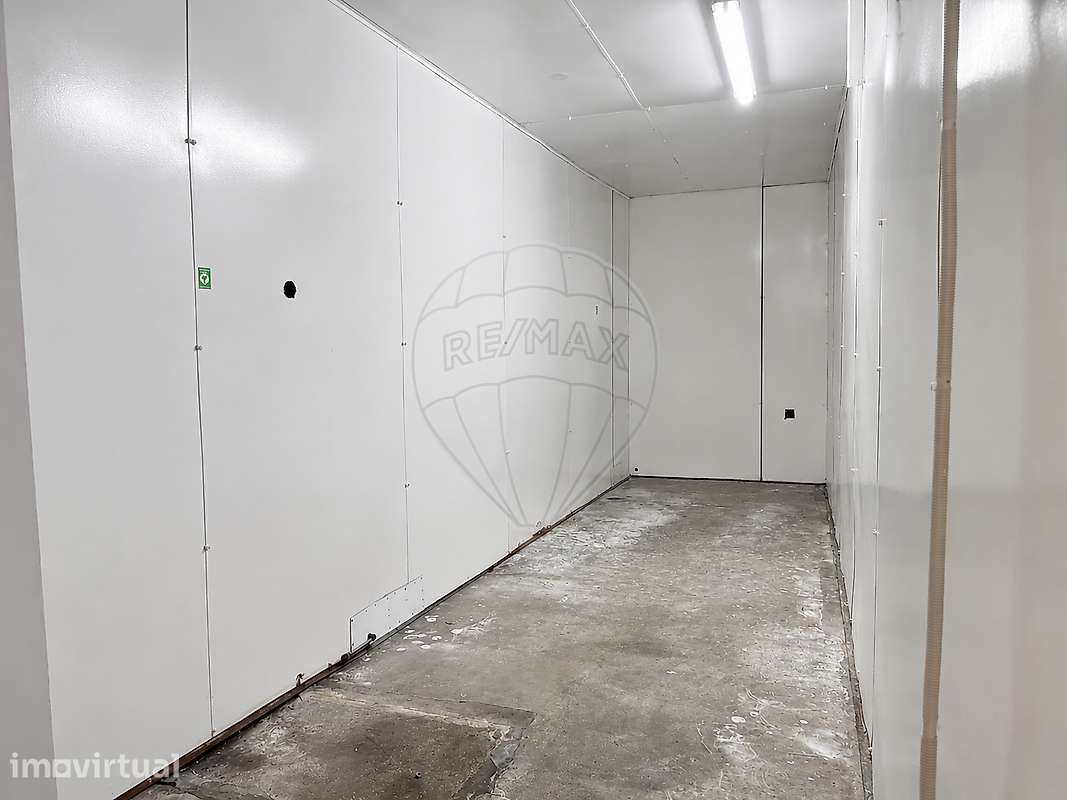 Loja  para arrendamento - Grande imagem: 4/8