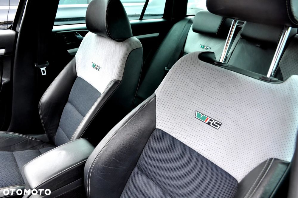 Skoda Octavia 2.0 TDI CR DPF RS - 29