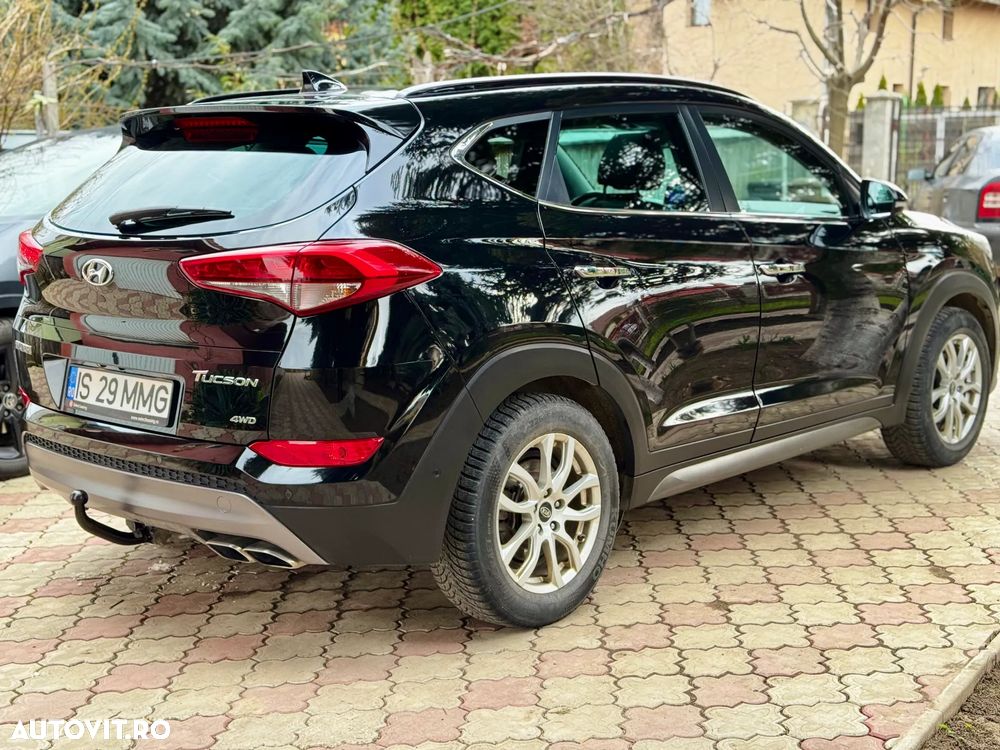 Hyundai Tucson 2.0 CRDI 4WD 6AT Luxury Pack+ - 8