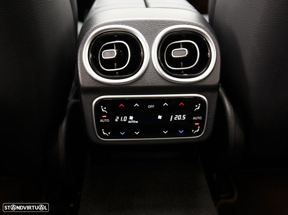 Mercedes-Benz C 300 d AMG Line - 11