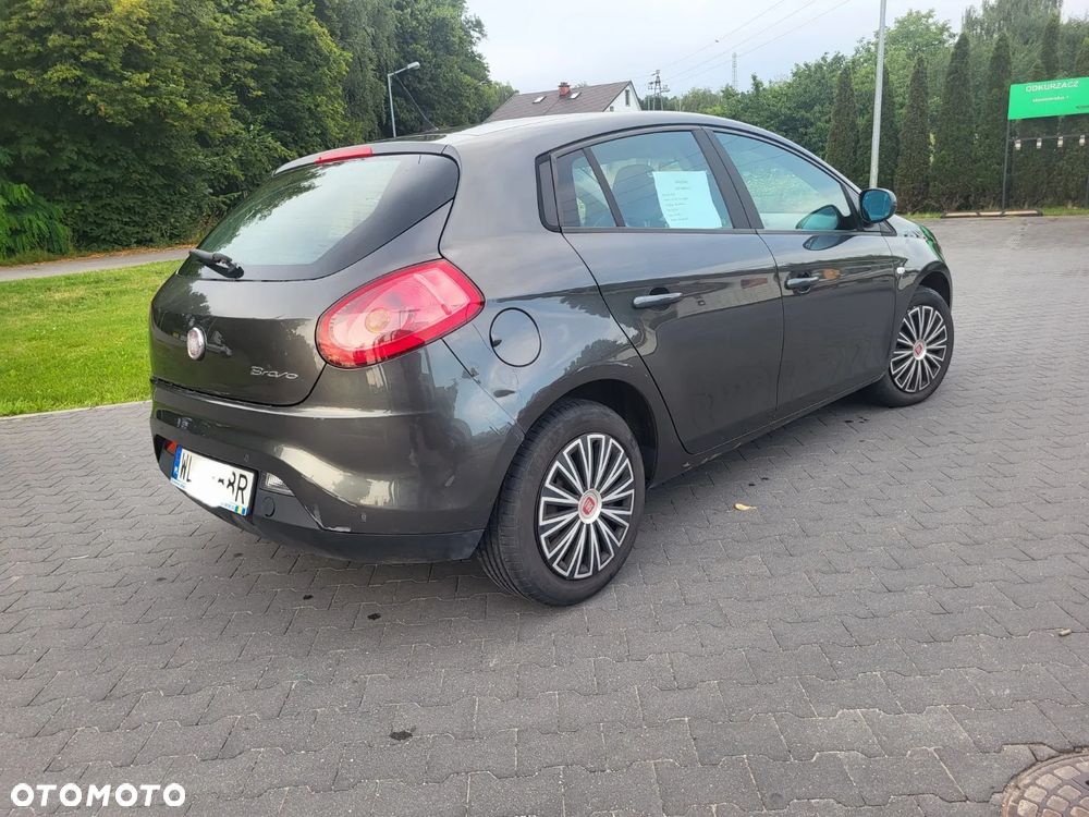 Fiat Bravo 1.4 T-Jet 16V Dynamic - 4