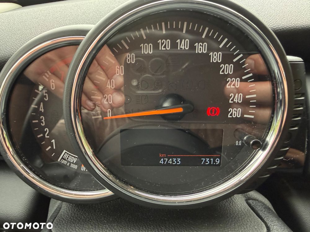 MINI Cooper Classic Trim - 12