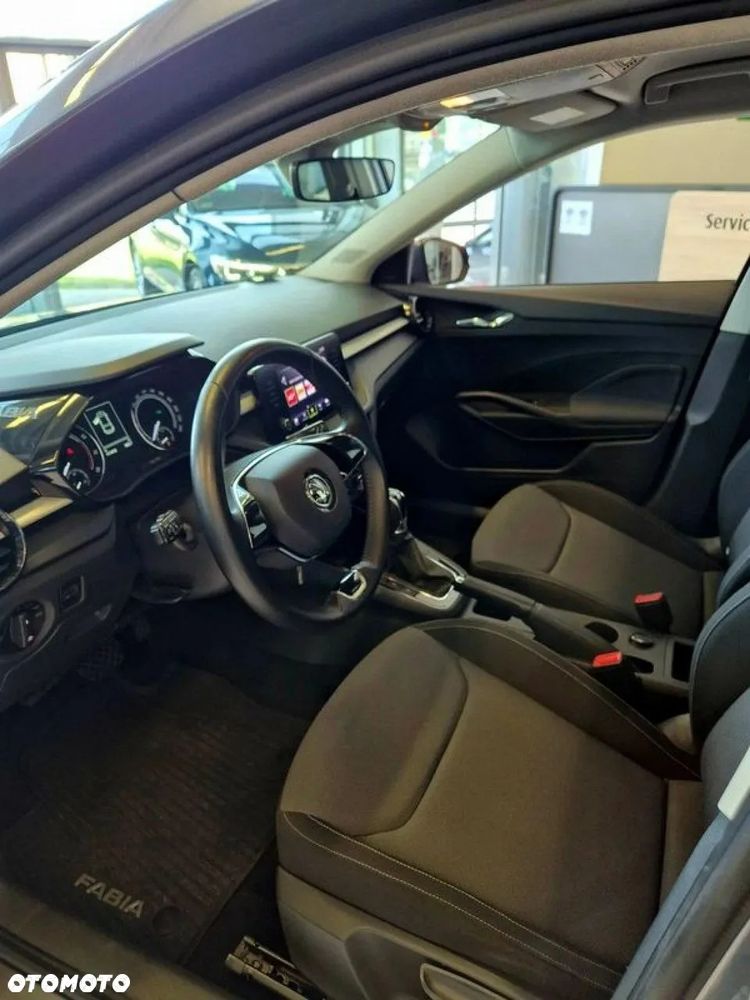 Skoda Fabia 1.0 TSI Ambition DSG - 10