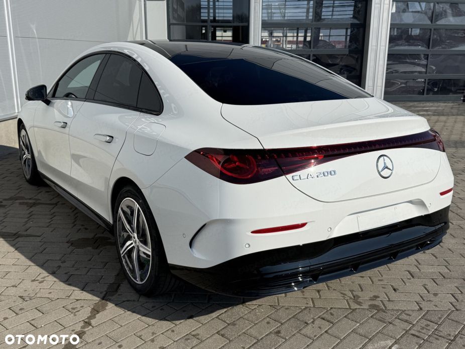Mercedes-Benz CLA 200 mHEV 8G-DCT - 5
