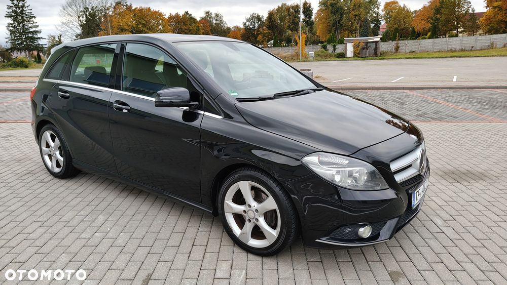 Mercedes-Benz Klasa B 200 Edition - 14