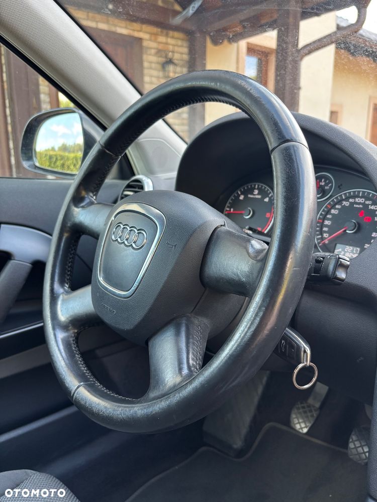 Audi A3 3-drzwiowe 1.9 TDIe DPF - 13