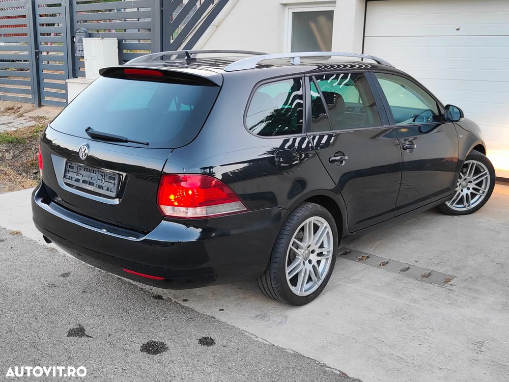 Volkswagen Golf 1.6 TDI DPF DSG BlueMotion Technology Highline - 4