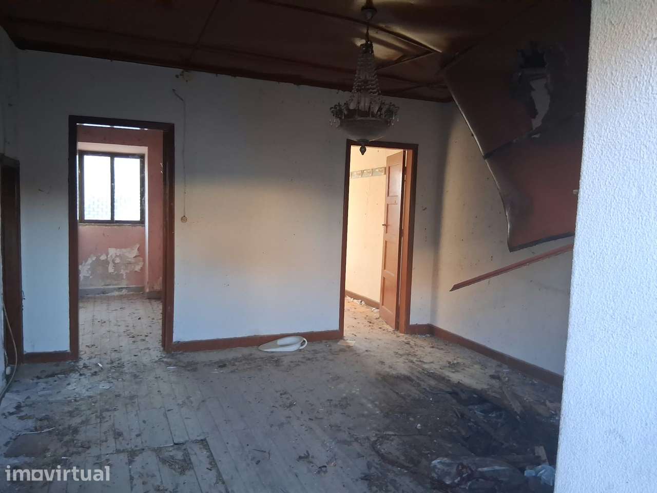 Moradia para Reabilitação com Terreno de 291 m² | Murteira – Coimbra - Grande imagem: 5/16