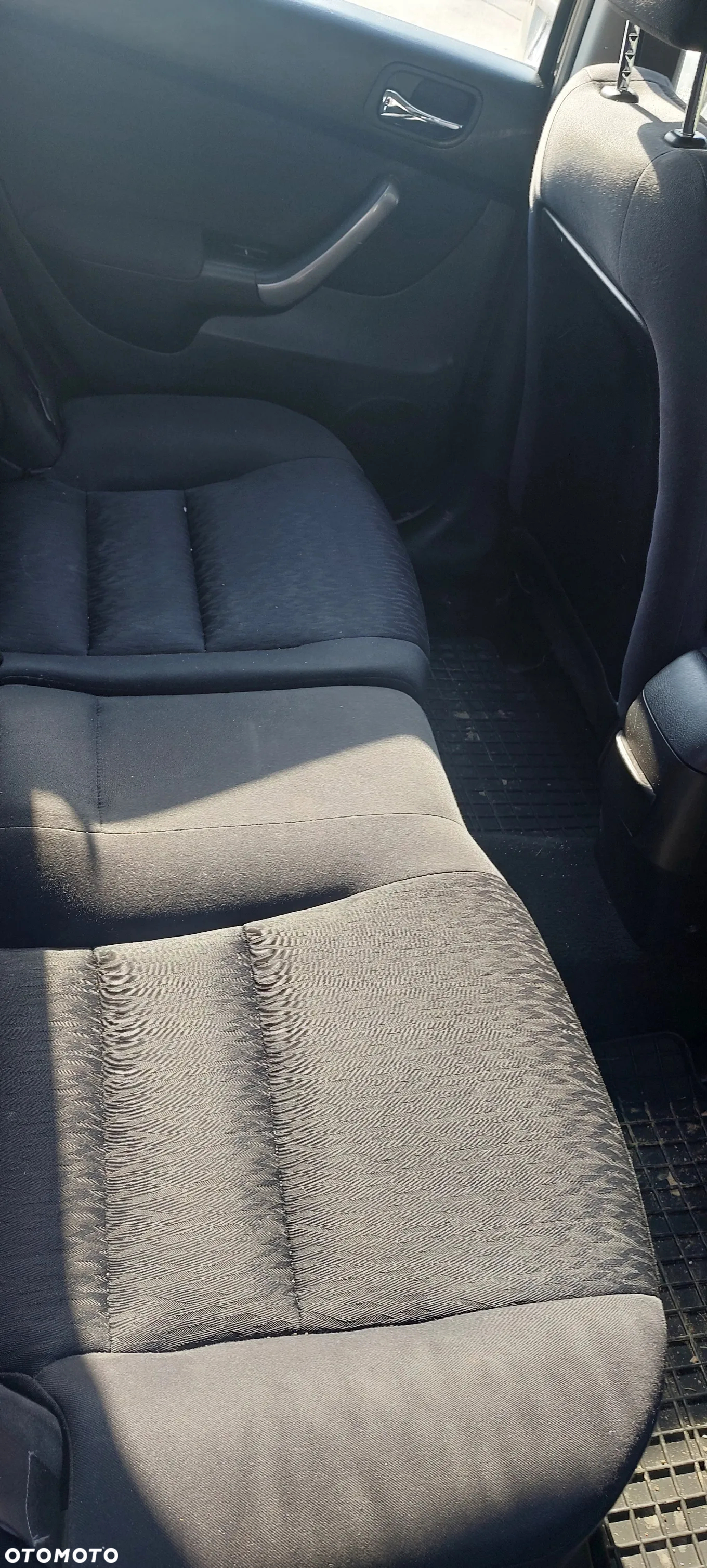 Honda Accord 2.0 Comfort - 11