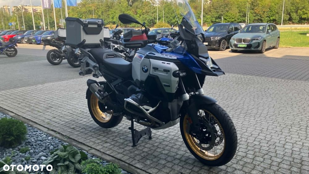 BMW Adventure - 9