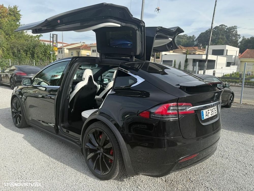 Tesla Model X P90D AWD - 9
