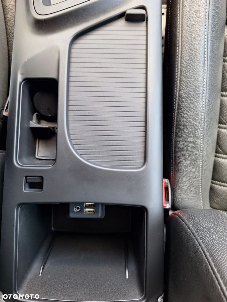 Opel Insignia 2.0 CDTI ecoFLEX Start/Stop Business Innovation - 26