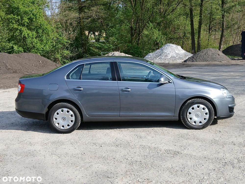 Volkswagen Jetta 1.4 TSI Comfortline - 6