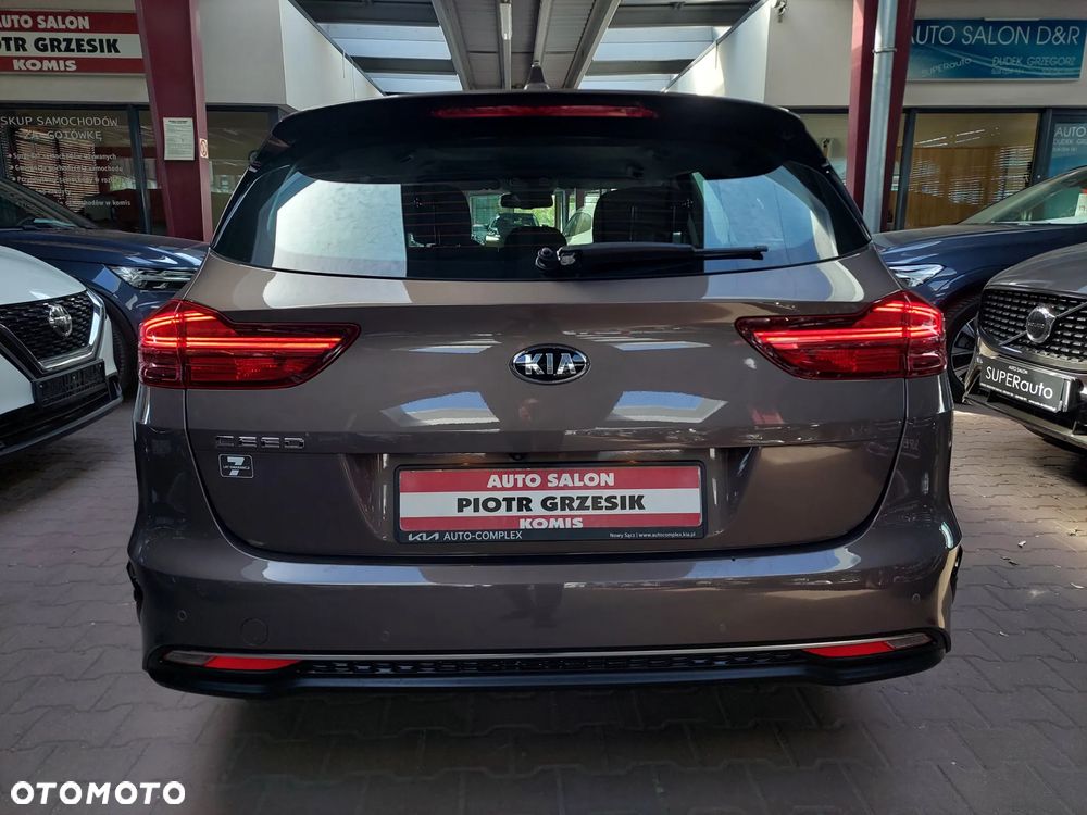 Kia Ceed 1.5 T-GDI M - 7