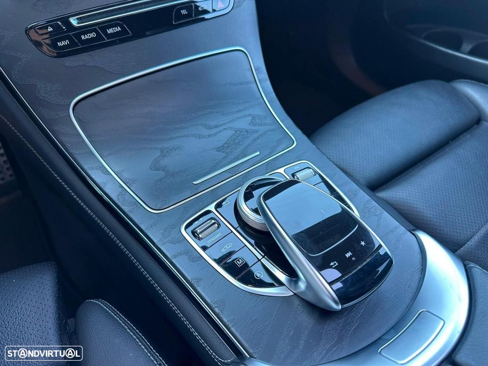 Mercedes-Benz GLC 220 d 4Matic 9G-TRONIC AMG Line - 10