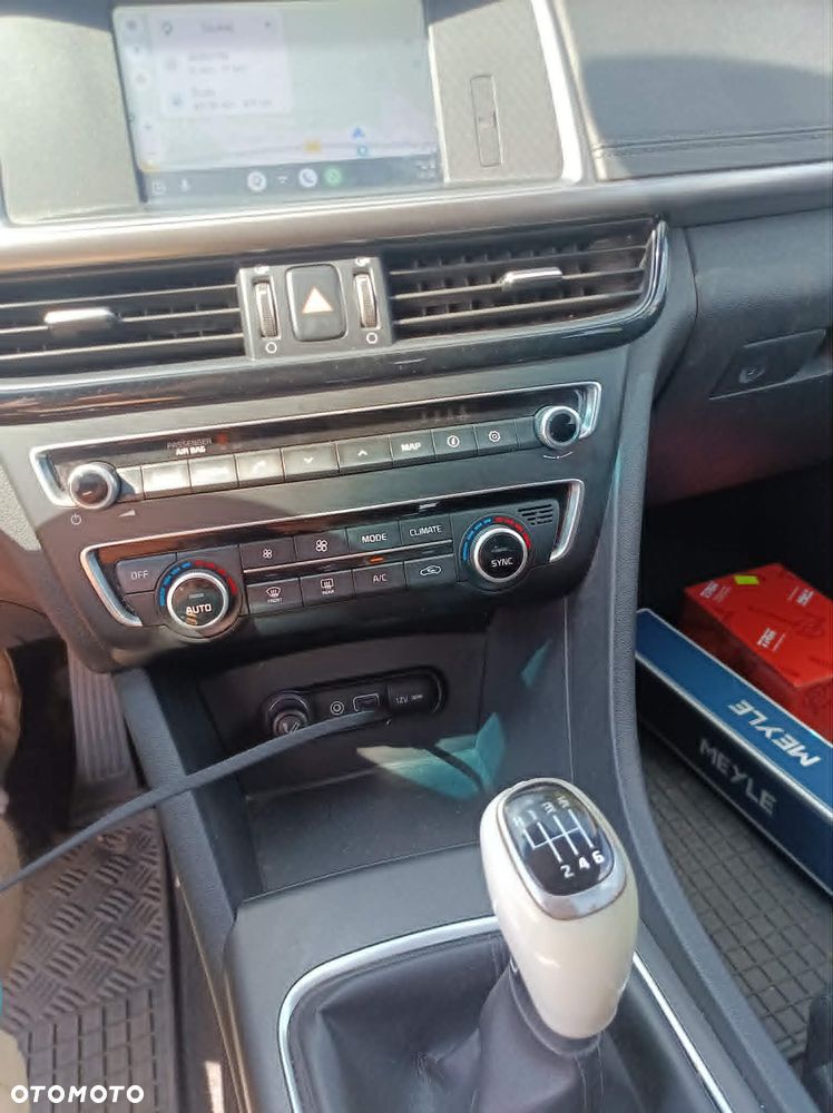 Kia Optima 1.7 CRDI L - 4
