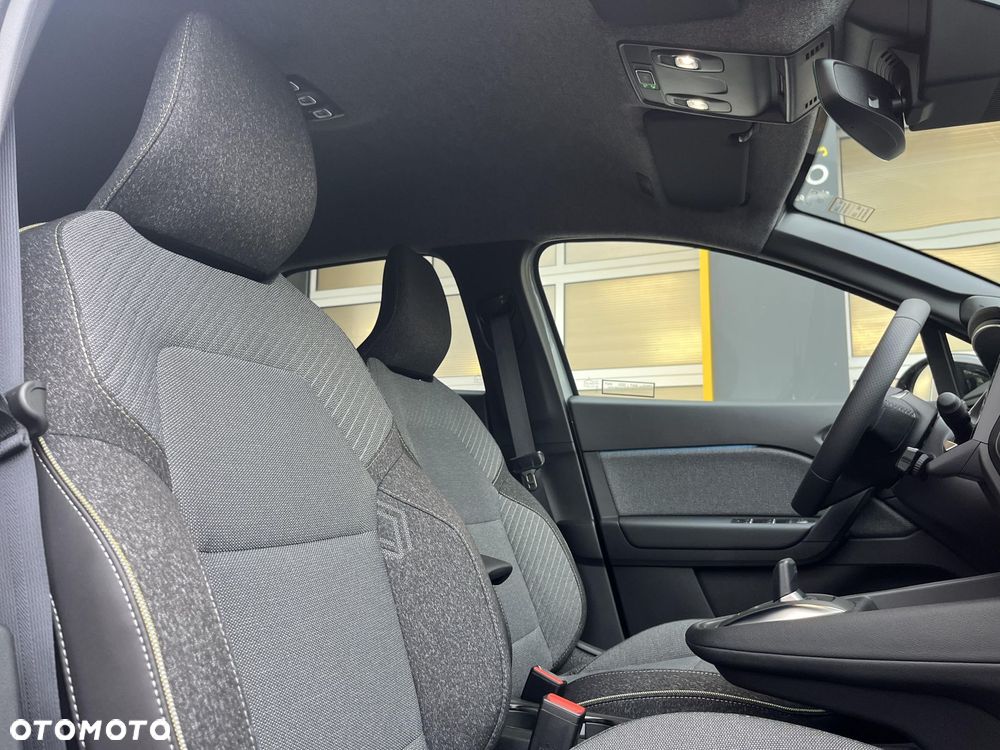 Renault Symbioz - 24