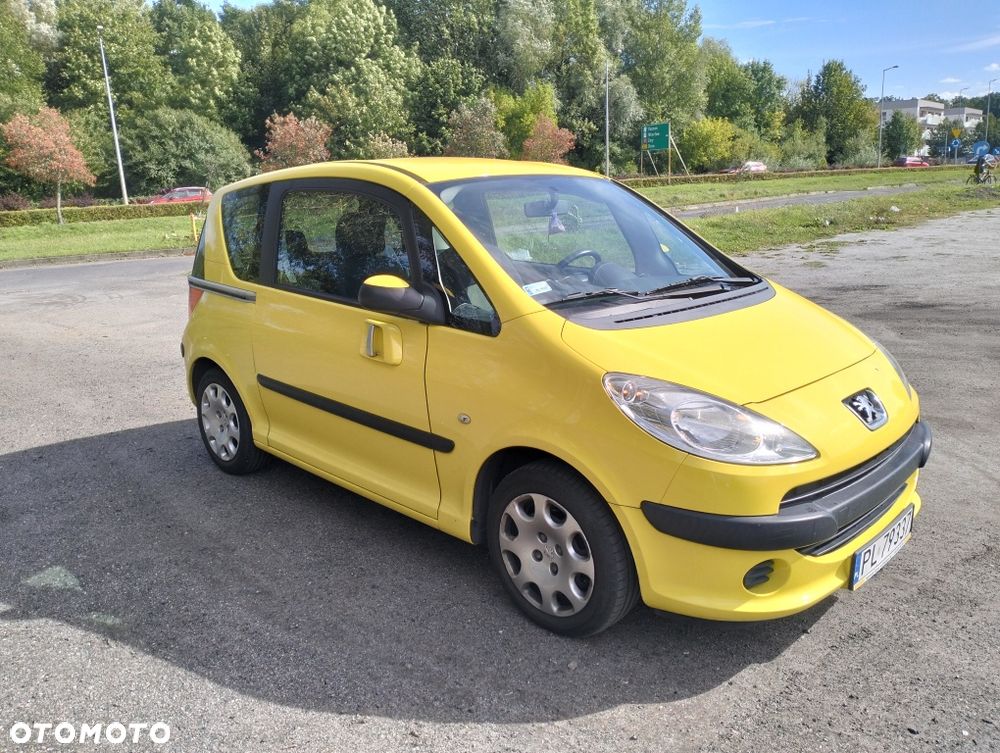 Peugeot 1007 - 1