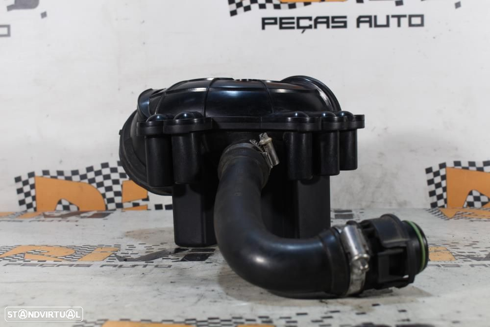 Conduta De Ar Bmw 1 (F20)  206560111 / Tubo Com Ressonador Bmw - 3