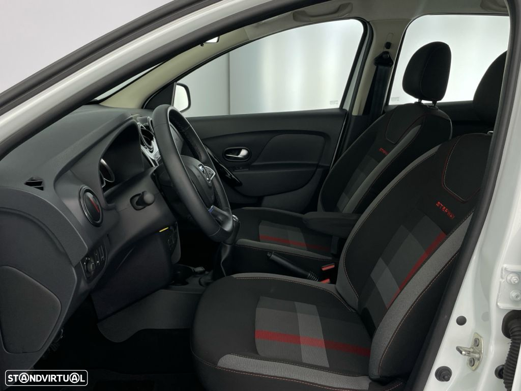 Dacia Sandero 0.9 TCe Stepway - 11