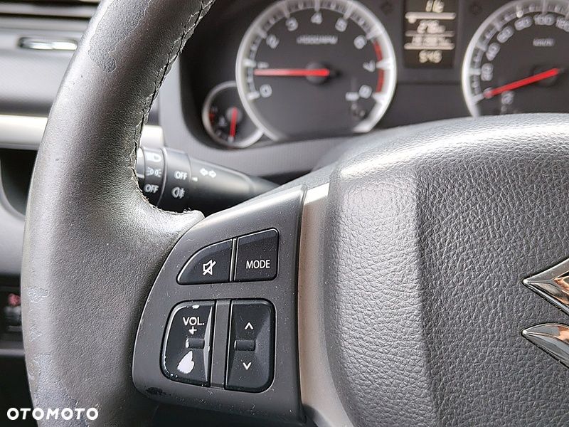 Suzuki Swift 1.2 BlackWhite - 12