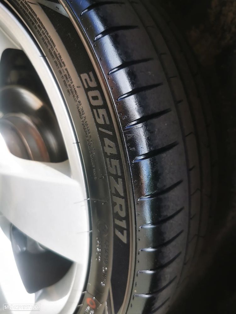 Peugeot 207 SW 1.6 HDi Outdoor FAP - 17