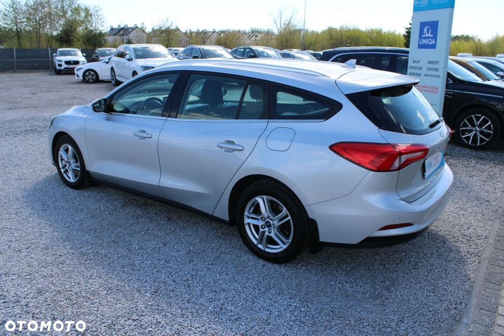 Ford Focus - 9