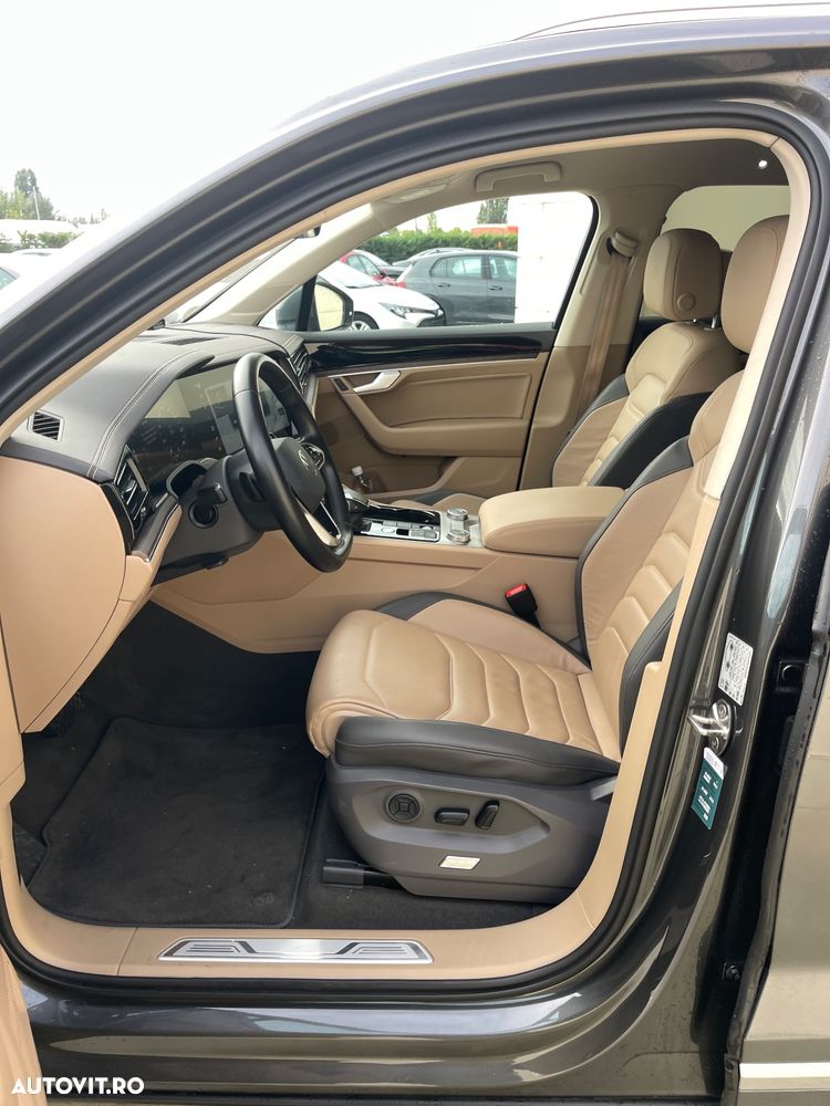 Volkswagen Touareg 3.0 V6 TDI 4Motion DPF Automatik Atmosphere - 27