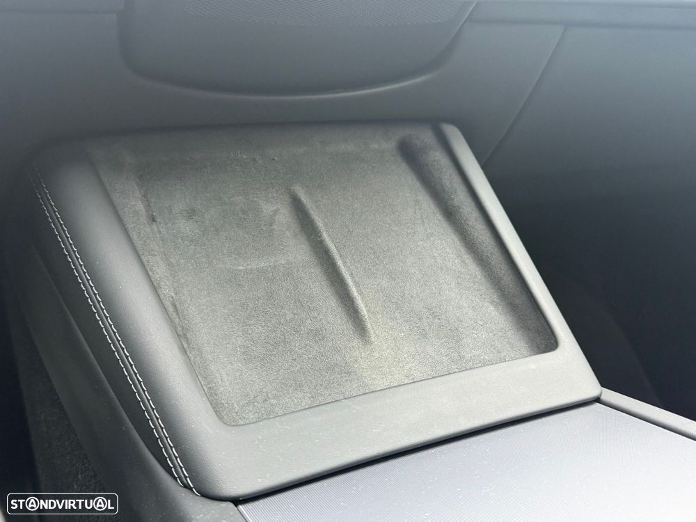 Tesla Model 3 Performance Tração Integral - 52