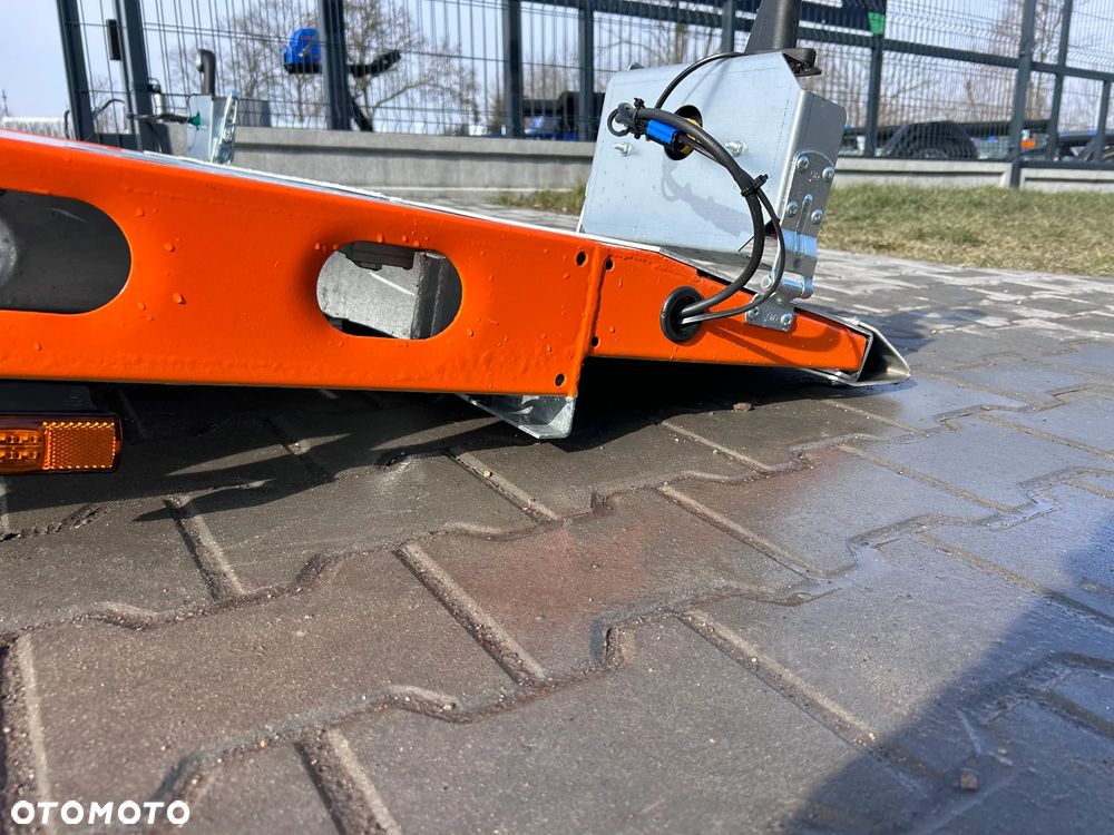 Wiola L35G65P / DOSTAWA ! / 650x207cm / UCHYLNA / 3 OSIE / PANELE ALU / DMC 3500 / - 7