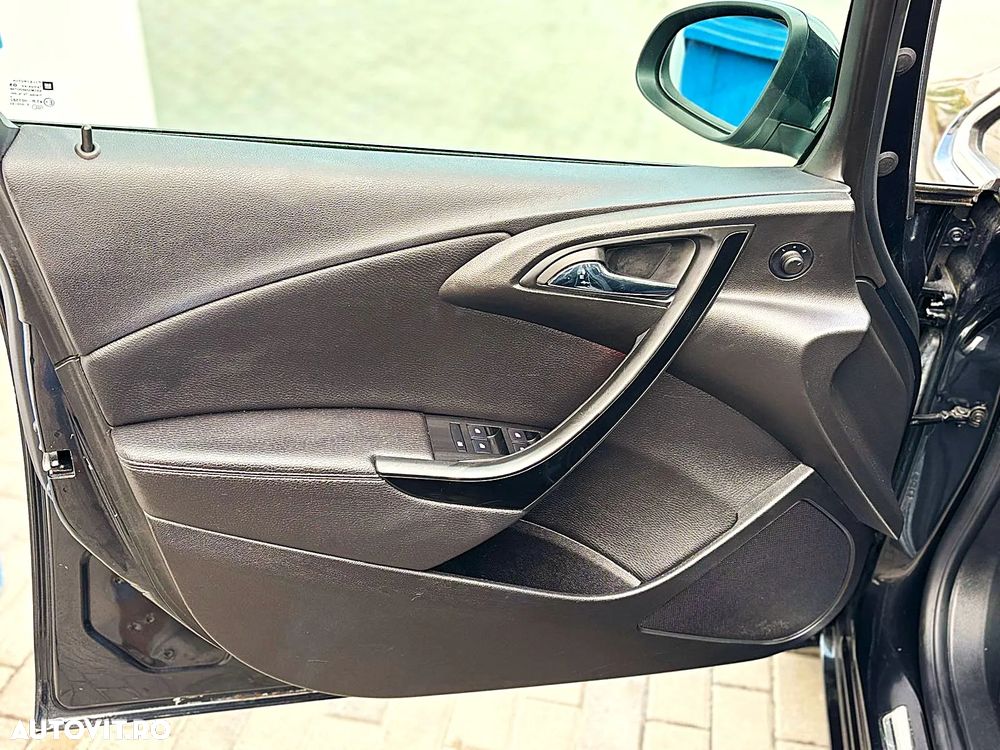 Opel Astra 1.6 CDTI DPF ecoFLEX Start/Stop Exklusiv - 8