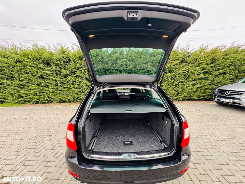 Skoda Superb 1.4 TSI Ambition - 21
