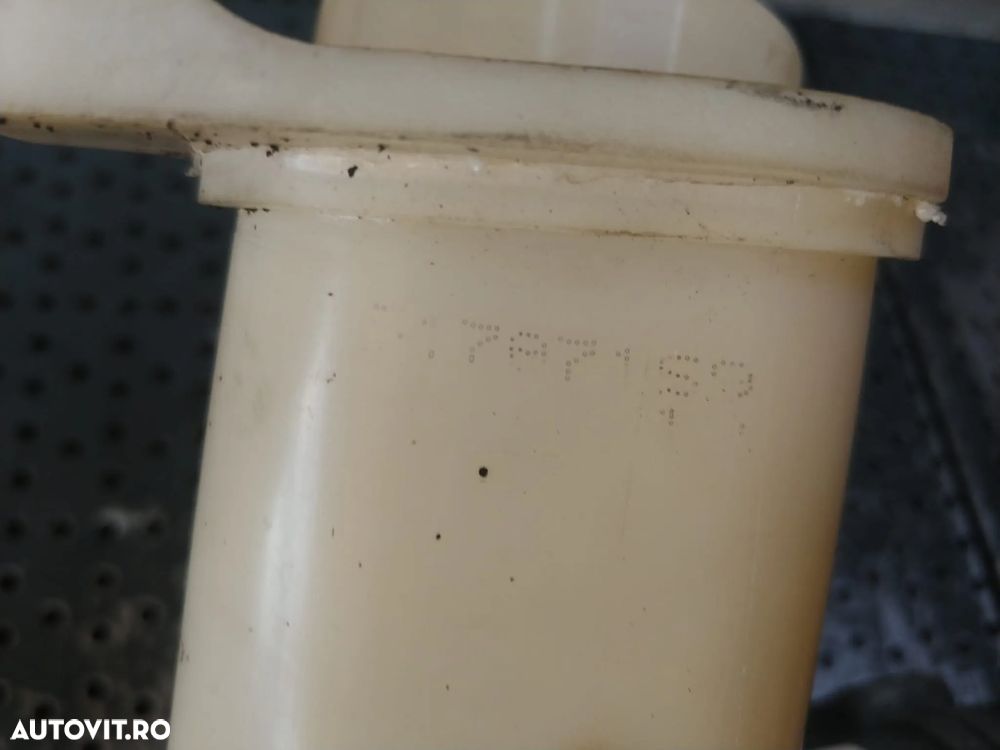 vas lichid frana 1.3d multijet 263a2000  fiat doblo 51707159 - 4