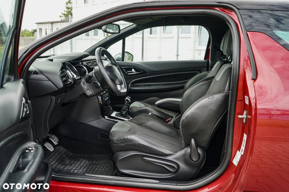Citroën DS3 1.6 HDi SportChic - 20