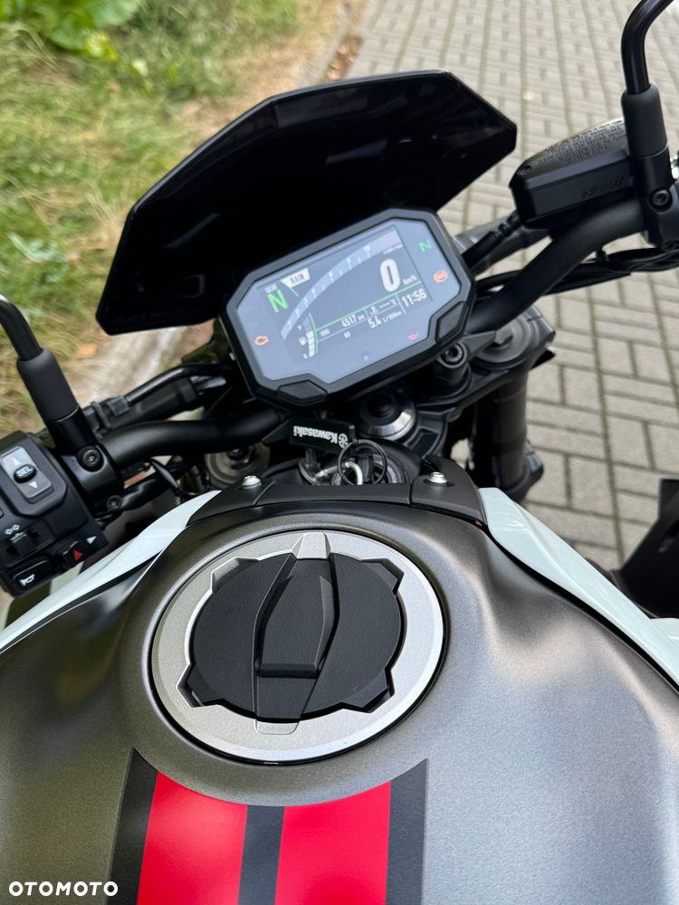 Kawasaki Z 900 - 7