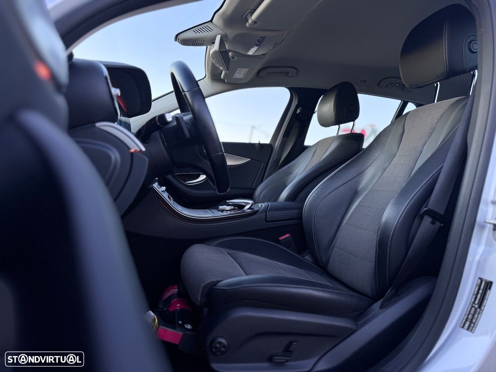 Mercedes-Benz E 300 de Avantgarde 4Matic - 9