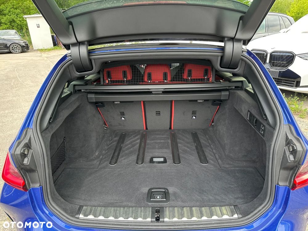 BMW M3 Competition xDrive sport - 22