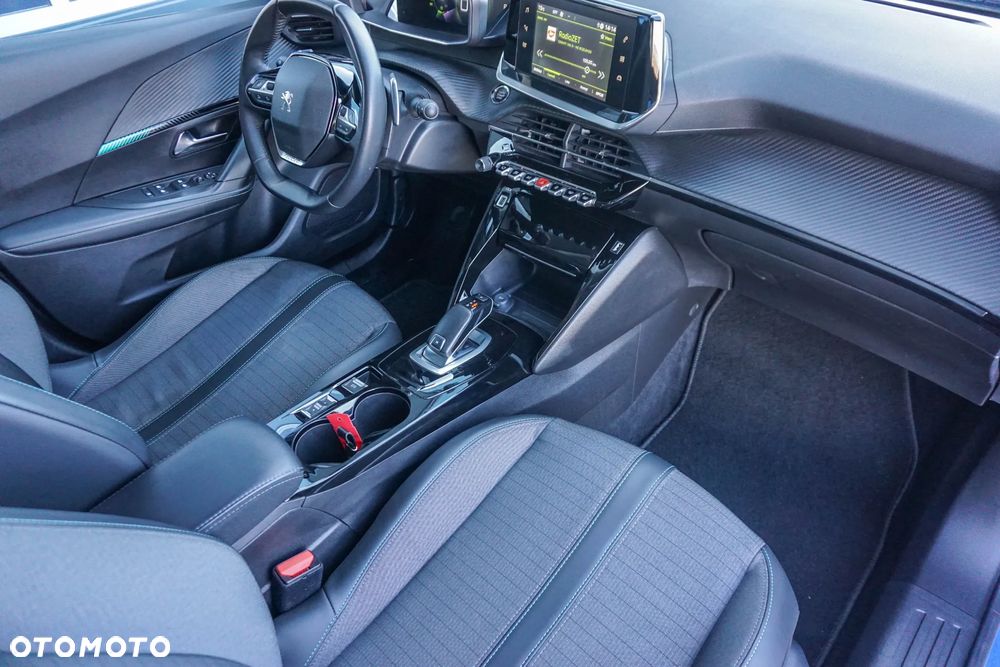 Peugeot 2008 1.2 PureTech Allure Pack S&S EAT8 - 34